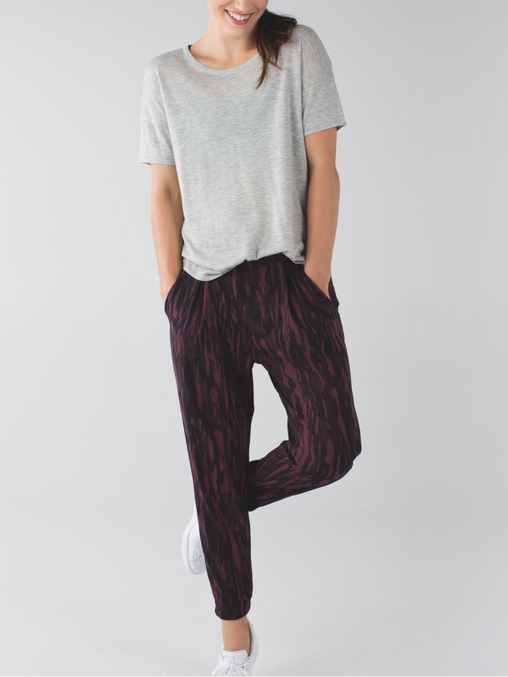 Lululemon &go City Jogger
Painted Animal Bordeaux Drama Black